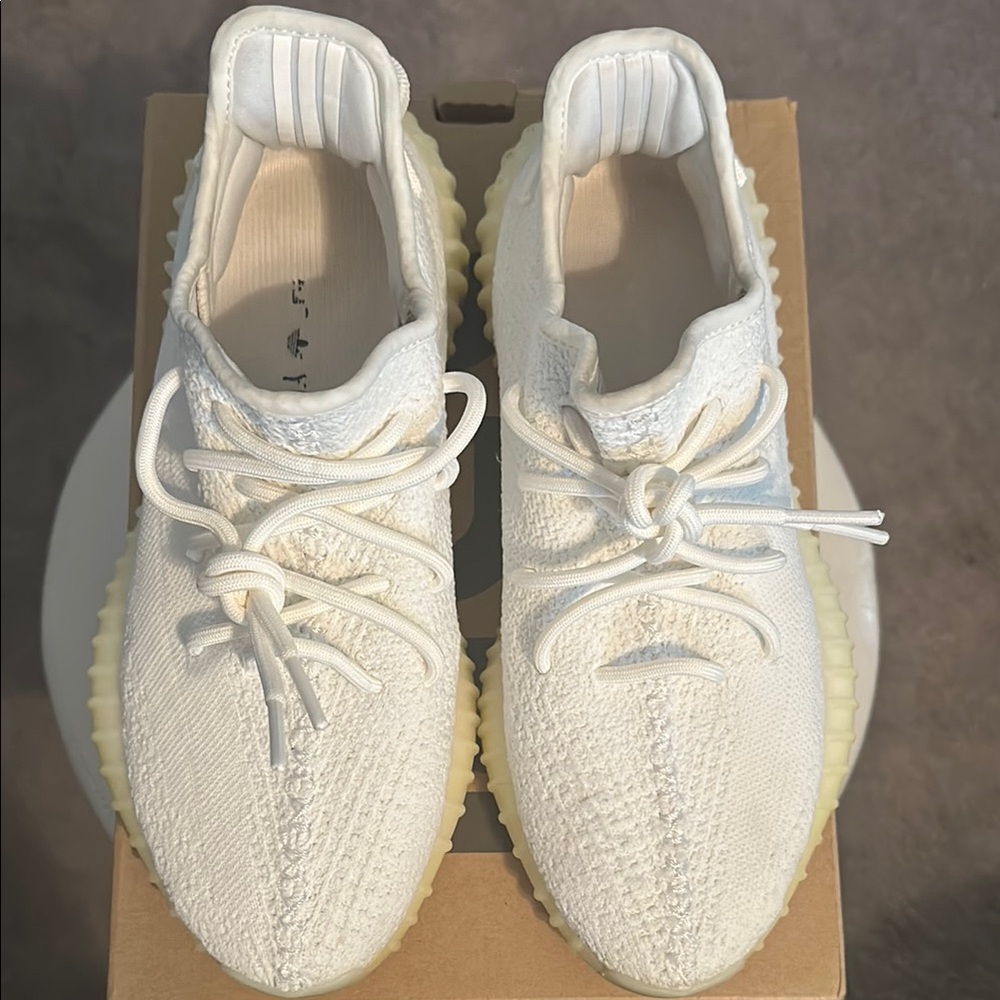 Adidas Yeezy Boost 350 V2 Cream/White Sneakers